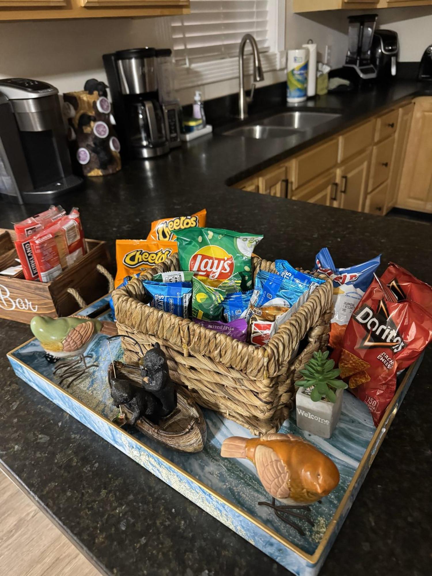 Bears Valley Inn - Great Location! - Peaceful, Children And Dog Friendly Retreat - Less Than 15 Min To All Attractions - Private Pool Club & Fishing Hole - Game Room With Tv Sevierville Eksteriør bilde